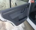 Белый Фольксваген Туран, объемом двигателя 1.6 л и пробегом 272 тыс. км за 9250 $, фото 39 на Automoto.ua