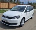 Белый Фольксваген Туран, объемом двигателя 1.6 л и пробегом 170 тыс. км за 10700 $, фото 1 на Automoto.ua