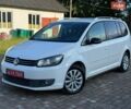 Білий Фольксваген Туран, об'ємом двигуна 1.6 л та пробігом 220 тис. км за 9250 $, фото 1 на Automoto.ua