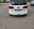 Білий Фольксваген Туран, об'ємом двигуна 2 л та пробігом 237 тис. км за 10500 $, фото 2 на Automoto.ua