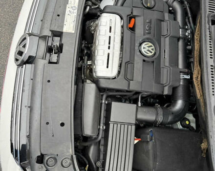 Белый Фольксваген Туран, объемом двигателя 1.39 л и пробегом 221 тыс. км за 9499 $, фото 33 на Automoto.ua