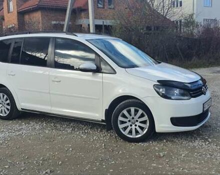 Білий Фольксваген Туран, об'ємом двигуна 1.6 л та пробігом 270 тис. км за 9450 $, фото 2 на Automoto.ua
