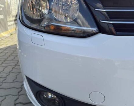 Білий Фольксваген Туран, об'ємом двигуна 1.6 л та пробігом 203 тис. км за 11500 $, фото 2 на Automoto.ua