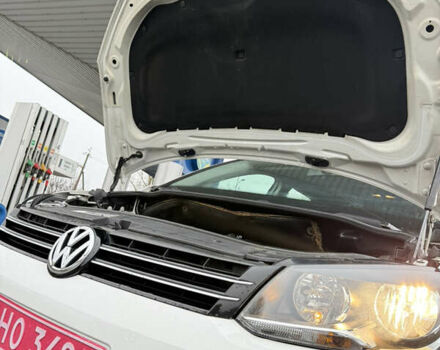 Белый Фольксваген Туран, объемом двигателя 1.39 л и пробегом 221 тыс. км за 9499 $, фото 15 на Automoto.ua