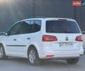 Белый Фольксваген Туран, объемом двигателя 1.6 л и пробегом 220 тыс. км за 11200 $, фото 20 на Automoto.ua