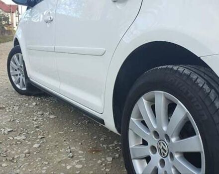 Білий Фольксваген Туран, об'ємом двигуна 1.6 л та пробігом 270 тис. км за 9450 $, фото 30 на Automoto.ua