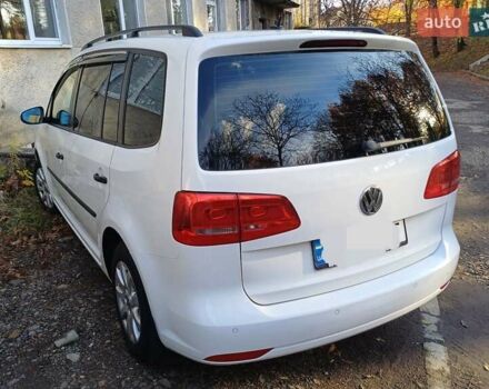 Білий Фольксваген Туран, об'ємом двигуна 1.6 л та пробігом 228 тис. км за 10200 $, фото 4 на Automoto.ua