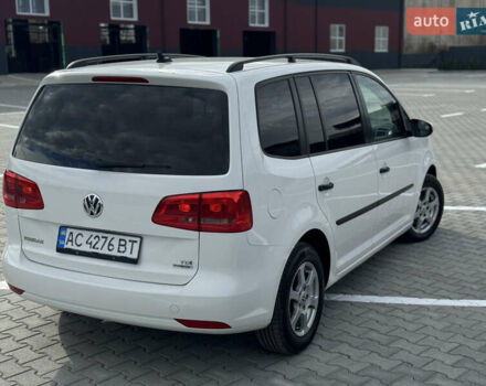Білий Фольксваген Туран, об'ємом двигуна 1.6 л та пробігом 264 тис. км за 9650 $, фото 6 на Automoto.ua