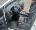 Белый Фольксваген Туран, объемом двигателя 1.97 л и пробегом 350 тыс. км за 8550 $, фото 15 на Automoto.ua