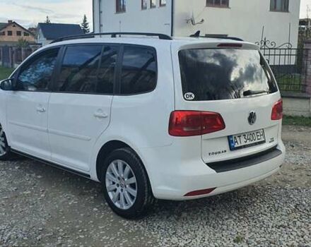 Білий Фольксваген Туран, об'ємом двигуна 1.6 л та пробігом 270 тис. км за 9450 $, фото 17 на Automoto.ua