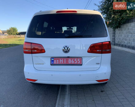 Белый Фольксваген Туран, объемом двигателя 1.4 л и пробегом 209 тыс. км за 9750 $, фото 4 на Automoto.ua