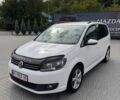 Білий Фольксваген Туран, об'ємом двигуна 1.6 л та пробігом 257 тис. км за 10500 $, фото 1 на Automoto.ua