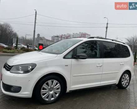 Білий Фольксваген Туран, об'ємом двигуна 1.6 л та пробігом 249 тис. км за 9100 $, фото 1 на Automoto.ua