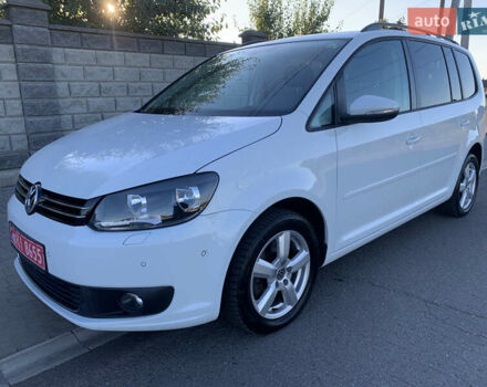 Белый Фольксваген Туран, объемом двигателя 1.4 л и пробегом 209 тыс. км за 9750 $, фото 6 на Automoto.ua