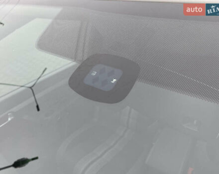 Білий Фольксваген Туран, об'ємом двигуна 1.6 л та пробігом 249 тис. км за 9100 $, фото 18 на Automoto.ua