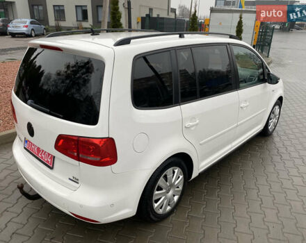 Білий Фольксваген Туран, об'ємом двигуна 1.6 л та пробігом 249 тис. км за 9100 $, фото 12 на Automoto.ua