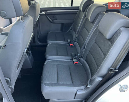 Белый Фольксваген Туран, объемом двигателя 1.4 л и пробегом 130 тыс. км за 9000 $, фото 24 на Automoto.ua