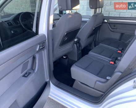 Белый Фольксваген Туран, объемом двигателя 1.4 л и пробегом 209 тыс. км за 9750 $, фото 8 на Automoto.ua