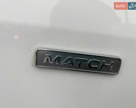 Білий Фольксваген Туран, об'ємом двигуна 1.6 л та пробігом 249 тис. км за 9100 $, фото 8 на Automoto.ua