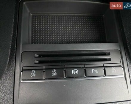 Білий Фольксваген Туран, об'ємом двигуна 1.6 л та пробігом 249 тис. км за 9100 $, фото 42 на Automoto.ua