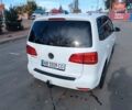 Білий Фольксваген Туран, об'ємом двигуна 2 л та пробігом 226 тис. км за 14000 $, фото 22 на Automoto.ua