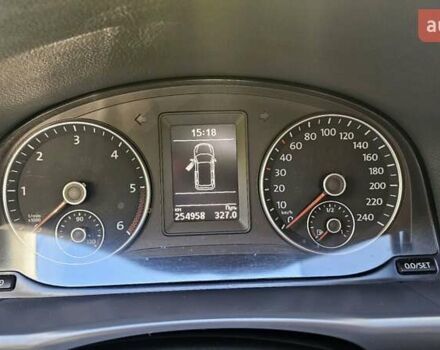 Белый Фольксваген Туран, объемом двигателя 2 л и пробегом 255 тыс. км за 13800 $, фото 16 на Automoto.ua