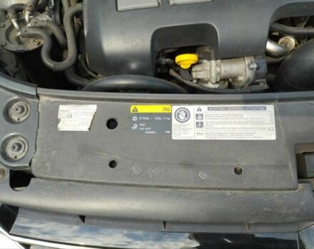 Белый Фольксваген Туран, объемом двигателя 1.6 л и пробегом 249 тыс. км за 9000 $, фото 17 на Automoto.ua