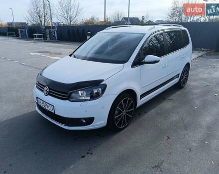 Білий Фольксваген Туран, об'ємом двигуна 2 л та пробігом 226 тис. км за 14000 $, фото 12 на Automoto.ua