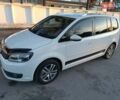 Білий Фольксваген Туран, об'ємом двигуна 2 л та пробігом 226 тис. км за 14000 $, фото 6 на Automoto.ua