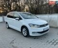 Білий Фольксваген Туран, об'ємом двигуна 1.6 л та пробігом 320 тис. км за 14444 $, фото 1 на Automoto.ua