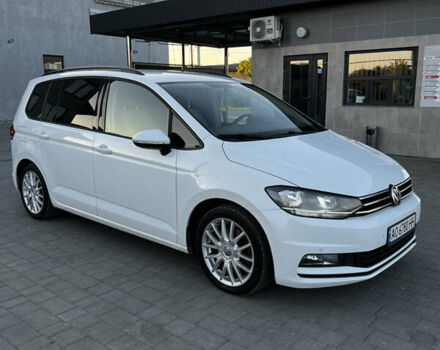 Белый Фольксваген Туран, объемом двигателя 1.97 л и пробегом 268 тыс. км за 14300 $, фото 4 на Automoto.ua