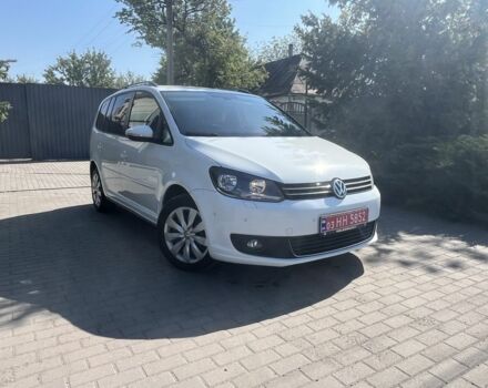 Белый Фольксваген Туран, объемом двигателя 1.6 л и пробегом 240 тыс. км за 12950 $, фото 3 на Automoto.ua