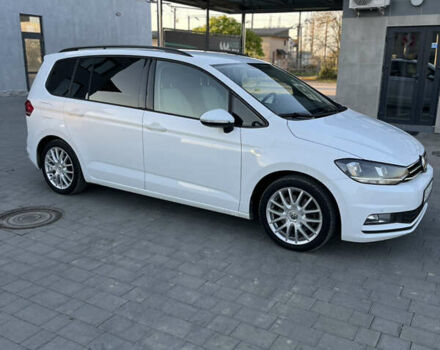 Белый Фольксваген Туран, объемом двигателя 1.97 л и пробегом 268 тыс. км за 14300 $, фото 11 на Automoto.ua