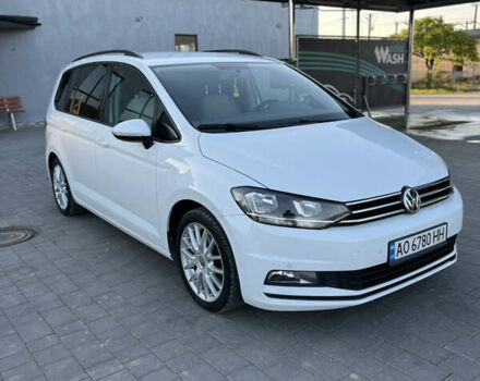 Белый Фольксваген Туран, объемом двигателя 1.97 л и пробегом 268 тыс. км за 14300 $, фото 10 на Automoto.ua