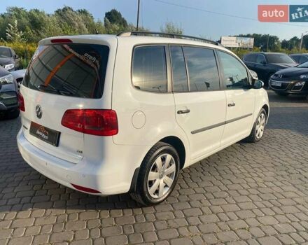 Белый Фольксваген Туран, объемом двигателя 1.6 л и пробегом 93 тыс. км за 14900 $, фото 5 на Automoto.ua