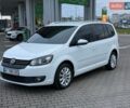 Білий Фольксваген Туран, об'ємом двигуна 2 л та пробігом 249 тис. км за 13400 $, фото 1 на Automoto.ua