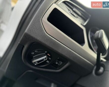 Білий Фольксваген Туран, об'ємом двигуна 2 л та пробігом 206 тис. км за 15300 $, фото 18 на Automoto.ua