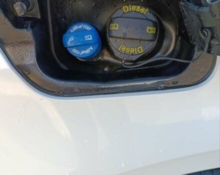 Білий Фольксваген Туран, об'ємом двигуна 1.6 л та пробігом 250 тис. км за 13500 $, фото 18 на Automoto.ua