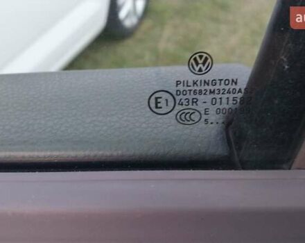 Белый Фольксваген Туран, объемом двигателя 1.97 л и пробегом 313 тыс. км за 13499 $, фото 38 на Automoto.ua