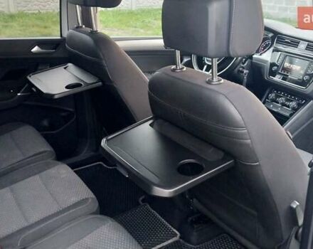 Белый Фольксваген Туран, объемом двигателя 1.97 л и пробегом 313 тыс. км за 13999 $, фото 18 на Automoto.ua