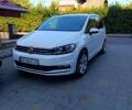 Білий Фольксваген Туран, об'ємом двигуна 1.6 л та пробігом 250 тис. км за 13500 $, фото 3 на Automoto.ua