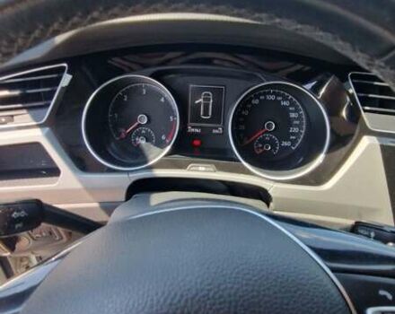 Белый Фольксваген Туран, объемом двигателя 1.97 л и пробегом 240 тыс. км за 16300 $, фото 15 на Automoto.ua