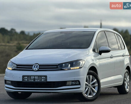 Белый Фольксваген Туран, объемом двигателя 1.97 л и пробегом 199 тыс. км за 15800 $, фото 8 на Automoto.ua