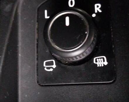 Белый Фольксваген Туран, объемом двигателя 1.97 л и пробегом 313 тыс. км за 13999 $, фото 48 на Automoto.ua