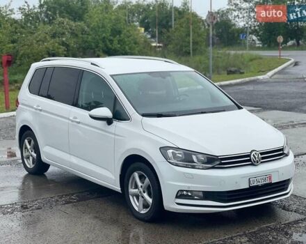 Белый Фольксваген Туран, объемом двигателя 1.4 л и пробегом 159 тыс. км за 15700 $, фото 4 на Automoto.ua