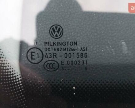 Белый Фольксваген Туран, объемом двигателя 1.97 л и пробегом 313 тыс. км за 13999 $, фото 43 на Automoto.ua