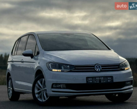 Белый Фольксваген Туран, объемом двигателя 1.97 л и пробегом 199 тыс. км за 15800 $, фото 10 на Automoto.ua