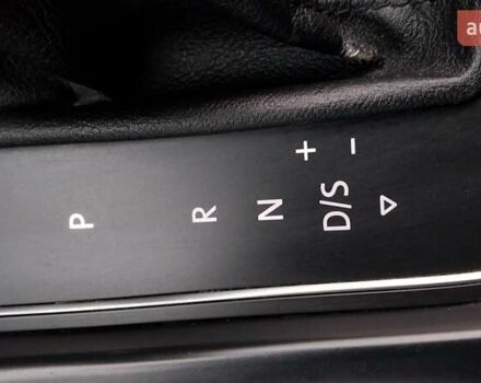 Белый Фольксваген Туран, объемом двигателя 1.97 л и пробегом 313 тыс. км за 13499 $, фото 33 на Automoto.ua