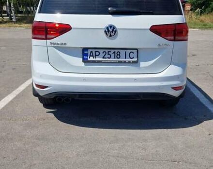 Белый Фольксваген Туран, объемом двигателя 1.97 л и пробегом 240 тыс. км за 16300 $, фото 23 на Automoto.ua