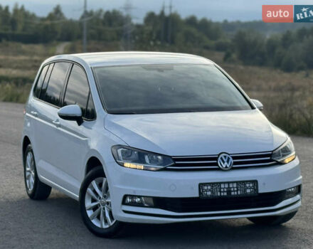 Белый Фольксваген Туран, объемом двигателя 1.97 л и пробегом 199 тыс. км за 15800 $, фото 13 на Automoto.ua